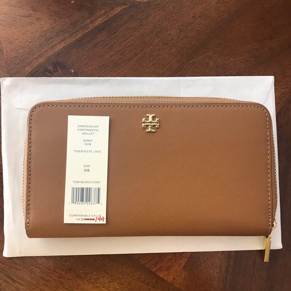 Tory Burch Accessories - Tory Burch Emerson Zip Continental Wallet